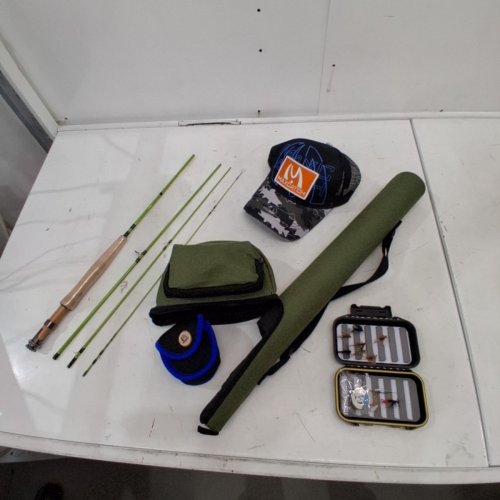 MAXCATCH EXTREME FLY FISHING COMBO KIT - 3/5/6/8 WEIGHT, 9FT ROD, FLY ROD AND WHEEL STARTER KIT WITH PROTECTIVE CASE AND BASEBALL CAP image 2