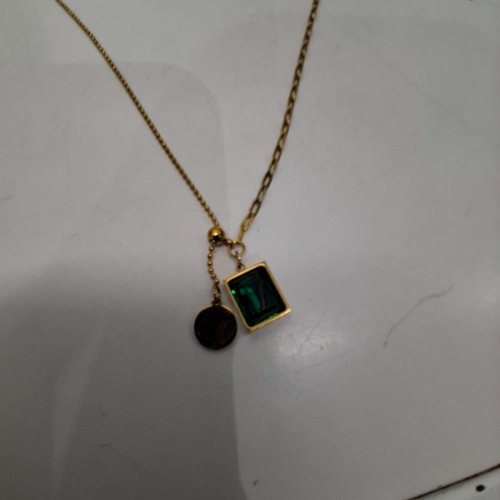 WOMENS ADJUSTABLE PENDANT NECKLACE - 20-22" CHAIN LENGTH GOLD-TONE AND GREEN image 3