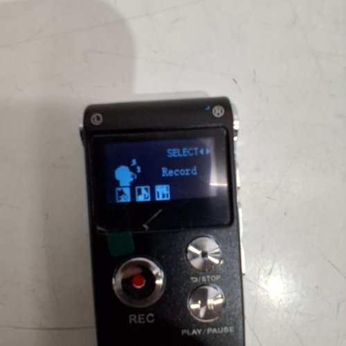 UVER 8GB MINI DIGITAL VOICE RECORDER image 2