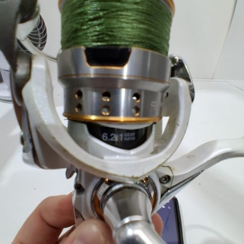 BPS JOHNNY MORRIS® CARBONLITE™ SPINNING REEL - 2000 - 6:2:1 - L/R (MODEL: JCT2000) image 5