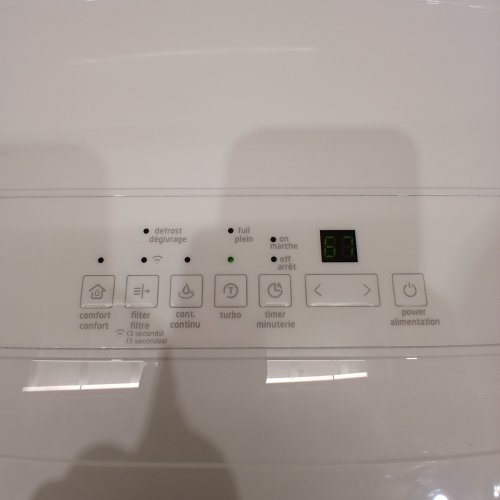 MIDEA EASYDRY DEHUMIDIFIER WITH DIGITAL DISPLAY - 1500SQ.FT. COVERAGE - WHITE (MODEL: MAD22C1AWS) image 2