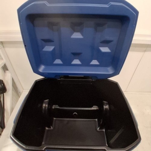 COLEMAN CHILLER COOLER WITH WHEELS - 60QT/57L - DARK BLUE/BLACK (MODEL: 2231508) image 5