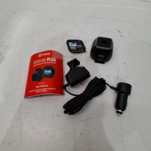 YADA ROADCAM PLUS 1080P DASH CAM APP CONTROL WITH NIGHT VISION LOOP RECORDING G-SENSOR COMPACT SIZE - MICRO SD CARD INCLUDED - BLACK (MODEL: BT532967F) image 3