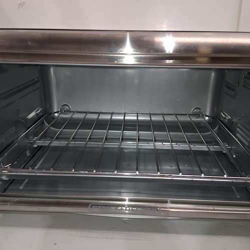 BLACK+DECKER CONVECTION TOASTER OVEN - 1500W 120 V - STAINLESS STEEL AND BLACK (MODEL: TO3250XSB) image 4