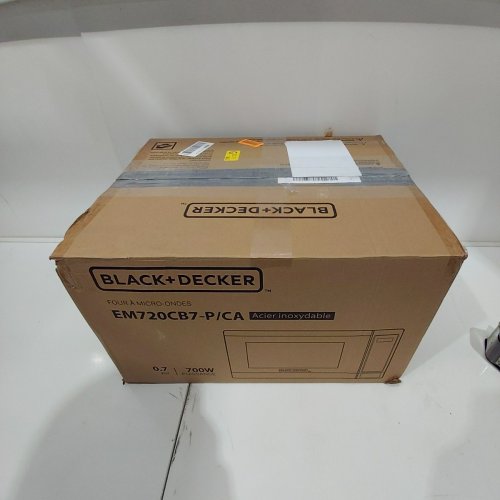 BLACK+DECKER STAINLESS STEEL COUNTERTOP MICROWAVE - 0.7CUFT CAPACITY - 700W - 10″ TURNTABLE - STAINLESS STEEL - (MODEL: EM720CB7-P) image 6