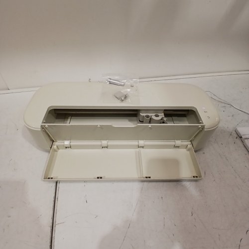 CRICUT EXPLORE 5 WITH ACCESSORIES - BEIGE (MODEL: EXPLORE 5) image 8