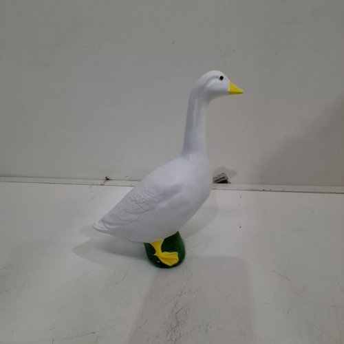 FOX VALLEY TRADERS GAGGLEVILLE DESKTOP GOOSE - 7" - WHITE/ YELLOW/ GREEN image 2