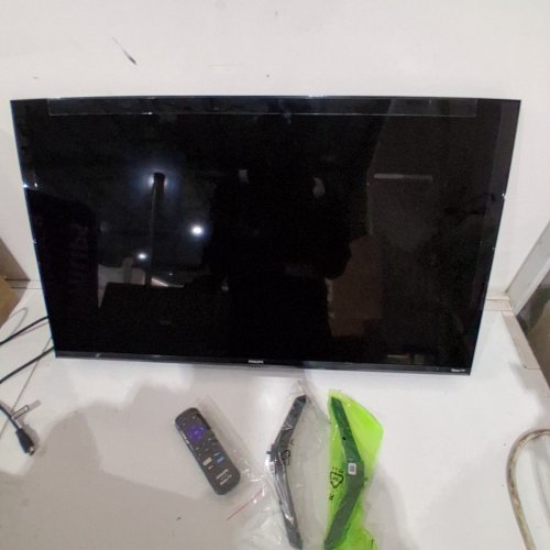 PHILIPS 32" 7600 SERIES QLED HD ROKU TV - 720PHD - BLACK - (MODEL:32PQF7666/F6) image 9