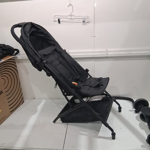 JOVIAL PORTABLE FOLDING BABY STROLLER, BLACK image 2