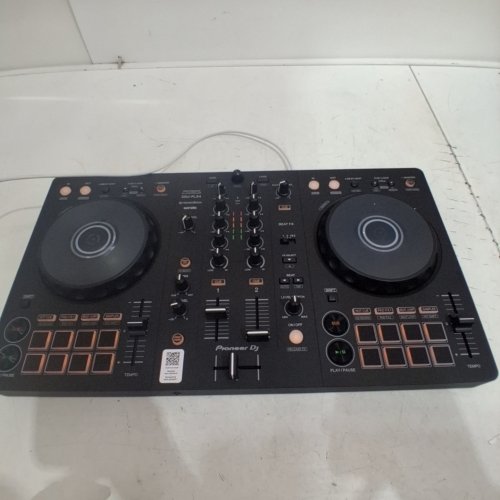 PIONEER DJ 2 CHANNEL MIXER SYSTEM WITH 2 DECKS - 8 PERFORMANCE PADS - GRAPHITE (MODEL: DDJ-FLX4) image 3