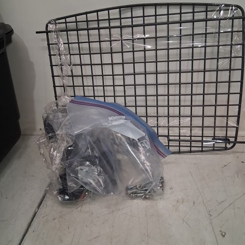 PLASTIC DOG KENNEL WITH WHEELS - LARGE - BLACK/GREY (MODEL: 22130314 ) image 4