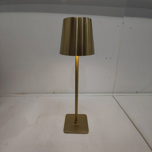 RECHARGEABLE LED TABLE LAMP - GOLD image 3