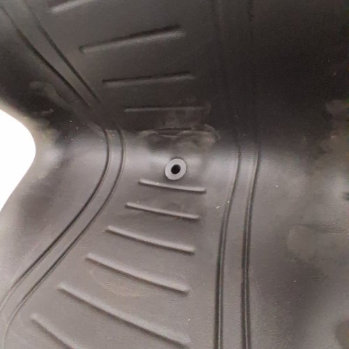 UNIVERSAL FIT LAWN MOWER, TRACTOR, FORKLIFT HIGH BACK SKID STEER SEAT REPLACEMENT WITH DRAIN HOLE - MOUNTING BOLT PATTERN 8" X 11.5" & 11.25" X 11.5" - ‎23" X 21" X 19" - BLACK (MODEL: YY70.7101-1/‎LAWN TRACTOR SEAT) image 3