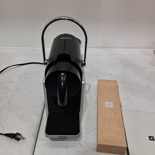 NESPRESSO BY DE’LONGHI PIXIE SINGLE SERVE ESPRESSO MACHINE - 40ML / 110ML - ALUMINUM/BLACK (MODEL: EN127SCA) image 8