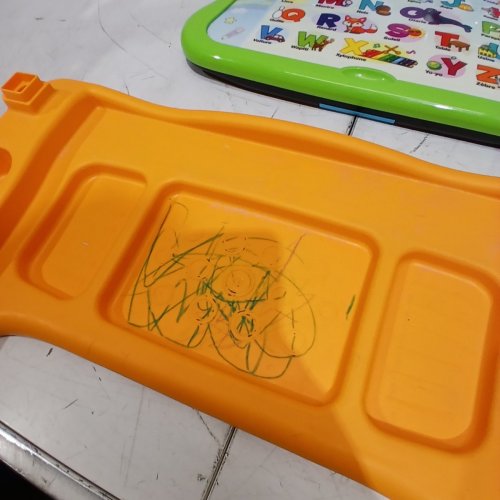 *FRENCH VERSION* VTECH EXPLORE AND WRITE ACTIVITY DESK image 3