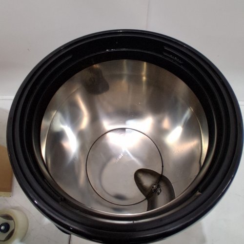 STAINLESS STEEL THERMO INSULATED BEVERAGE DISPENSER WITH SPIGOT AND TEMPERATURE DISPLAY - 9.2L - SILVER/BLACK (MODEL: WNS-D4) image 3
