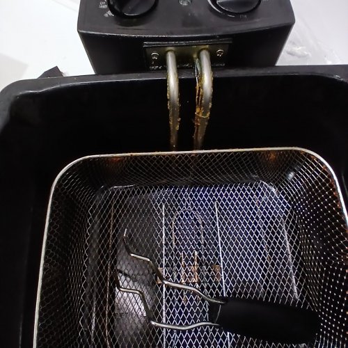 HAMILTON BEACH PROFESSIONAL-STYLE DEEP FRYER WITH TIMER- 5L - STAINLESS STEEL (MODEL: 35043C) image 5