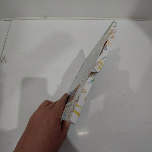 CHILDREN'S DRAWING BOARD - YELLOW image 3