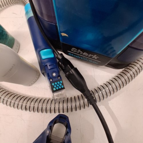 SHARK STAINSTRIKER PORTABLE CARPET CLEANER & UPHOLSTERY CLEANER - BLUE/GREY (MODEL: PX200C V5) image 2