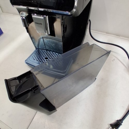 PHILIPS 3300 SERIES FULLY AUTOMATIC ESPRESSO MACHINE WITH INTUITIVE TOUCH DISPLAY & CLASSIC MILK FROTHER - BLACK/CHROME - (MODEL: EP3326/90) image 6