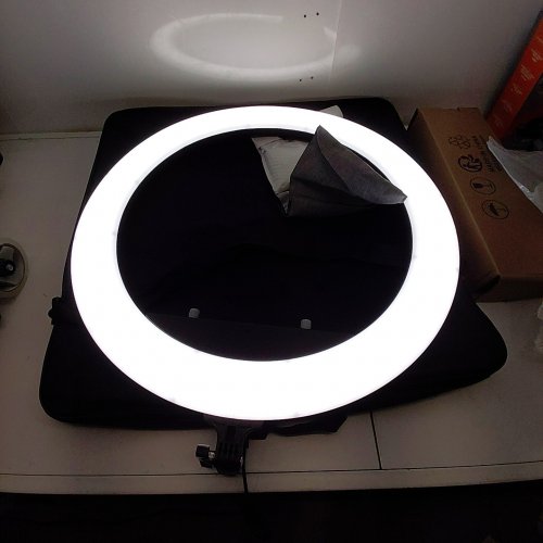 FEIFANTEAM RING LIGHT WALL MOUNT WITH PHONE HOLDER- 3000K-6000K -25 '' - WHITE (MODEL: RL-25) image 2