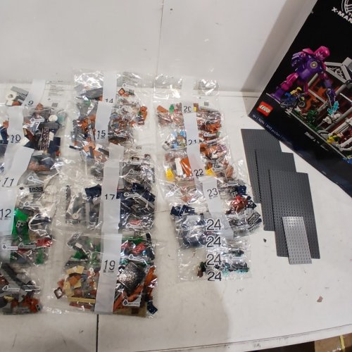 3093PC LEGO MARVEL X-MAN MANSION BUILDING SET (MODEL: 76294) image 6