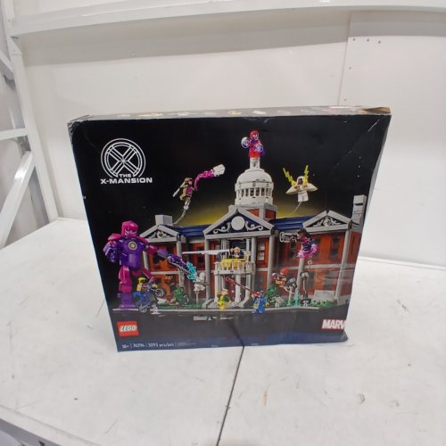 3093PC LEGO MARVEL X-MAN MANSION BUILDING SET (MODEL: 76294) image 7