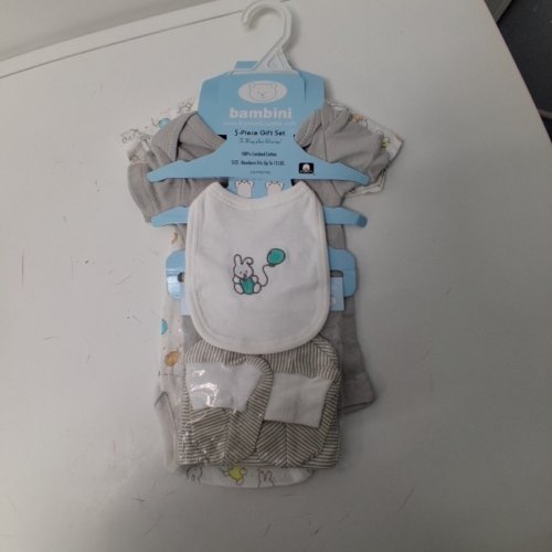 5PC BAMBINI NEWBORN BABY CLOTHING GIFT SET - FITS UP TO 13LBS - WHITE AND GRAY image 2