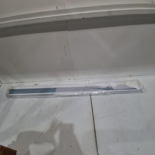 BLACKOUT CORDLESS HONEYCOMB SHADES - 51" X 84" - BLUE/WHITE image 2
