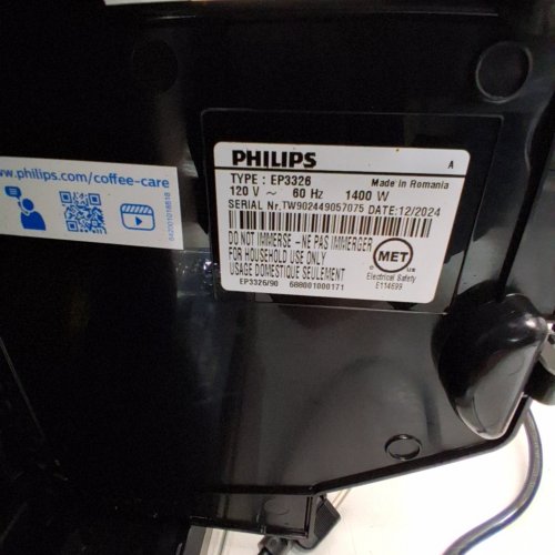 PHILIPS 3300 SERIES FULLY AUTOMATIC ESPRESSO MACHINE WITH INTUITIVE TOUCH DISPLAY & CLASSIC MILK FROTHER - BLACK/CHROME - (MODEL: EP3326/90) image 8