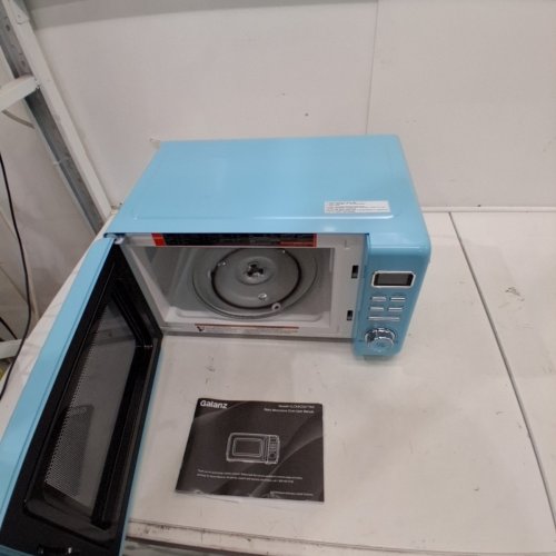 GALANZ RETRO STYLE MICROWAVE WITH LOCKING DOOR - 900W 0.9CU.FT - BLUE (MODEL: GLCMKZ09BER09) image 3