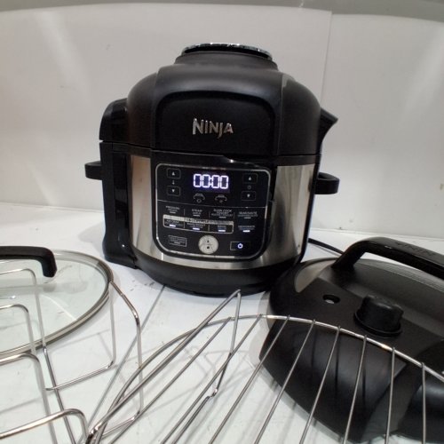 NINJA FOODI PRESSURE COOKER - 6.5 QT, 120 V, 1460W - BLACK image 2