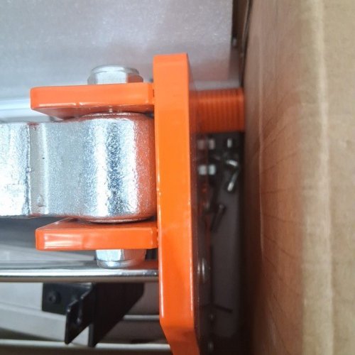 VINYL FLOOR CUTTER WITH UPGRADED LABOR-SAVING ALUMINUM-ALLOY LEVER - 12 MM - 12" - SILVER/ORANGE (MODEL: FC1201) image 4