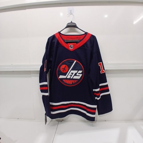 UNISEX ADULTS ADIDAS NHL OFFICIAL WINNIPEG JETS HOCKEY JERSEY - 46 - #19 JONATHAN TOEWS image 2