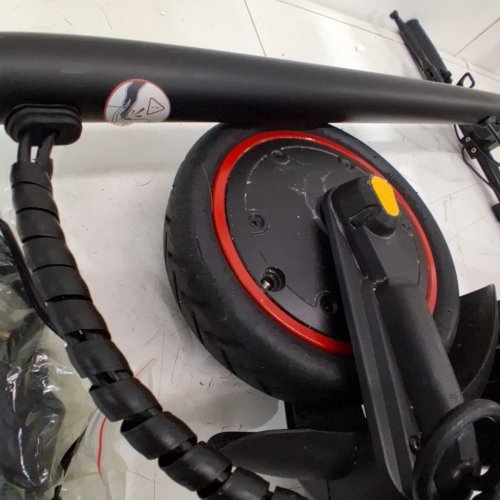FOLDABLE ELECTRIC SCOOTER FOR ADULTS - 350 W - 30-40KM RANGE - BLACK/RED (MODEL: W5/W6) image 6