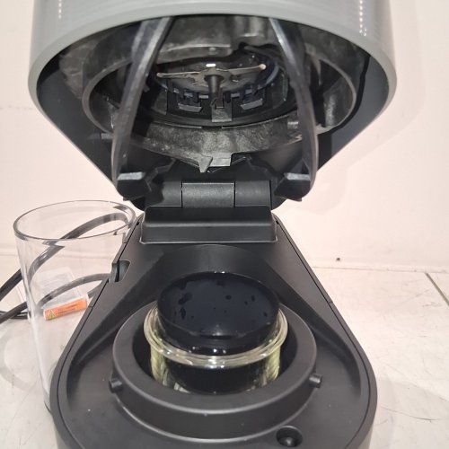 VERTUO POP+ BUNDLE WITH MILK FROTHER AND SAMPLE PODS - 750ML WATER CAPACITY - DARK GREY - (MODEL: BNV151DGR1BUC1) image 10