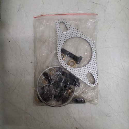 HIGH FLOW FRONT CATALYTIC CONVERTER KIT COMPATIBLE WITH VARIOUS MAKES & MODELS - SILVER image 4