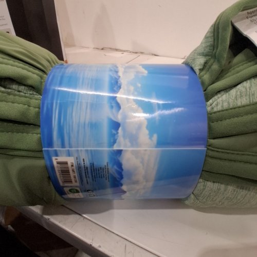 BELOW ZERO REVERSIBLE COOLING THROW BLANKET - 60" X 70" - GREEN HEATHER (MODEL: 1991350) image 3