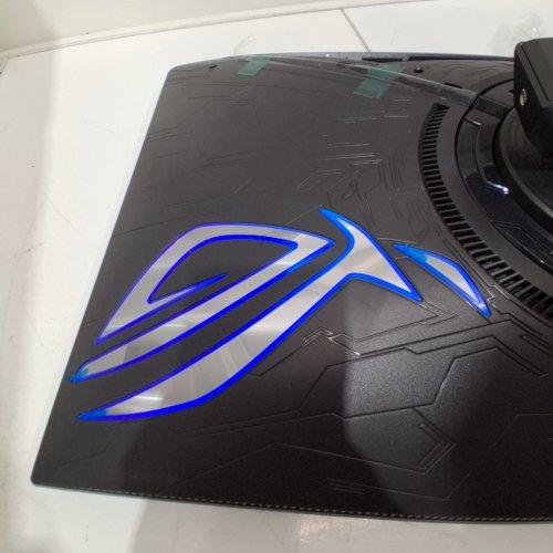 ASUS ROG STRIX EXTREME LOW MOTION BLUR SYNC GAMING MONITOR 5K HDR - 180HZ - 27" - BLACK (MODEL: XG27JCG) image 3