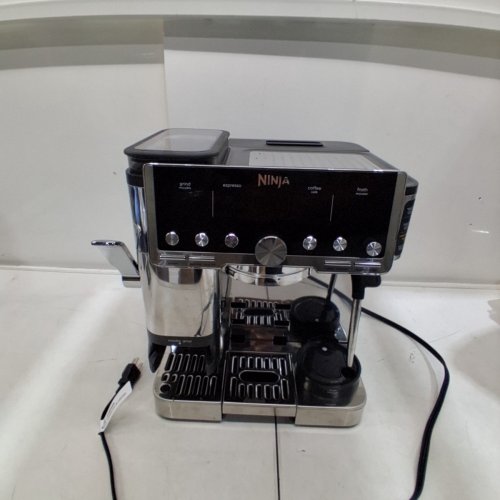 NINJA LUXE CAFE PRO SERIES ESPRESSO MACHINE - 4-IN-1 | INTEGRATED TAMPER | GRINDER | FROTHER - STAINLESS STEEL (MODEL: ES701C) image 4