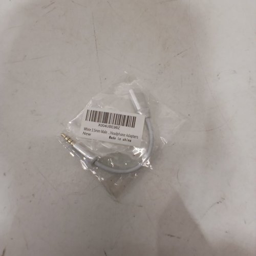 HEADPHONE ADAPTER - 3.5 MM TO USB-C - WHITE image 2