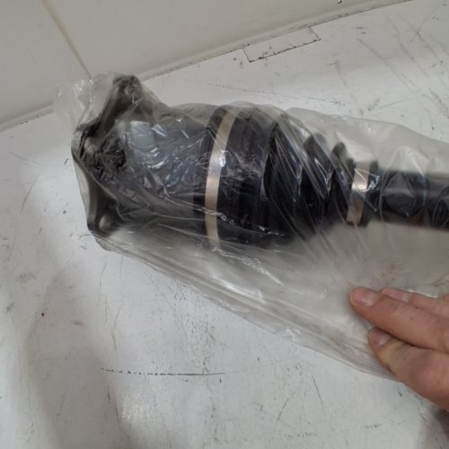 A PREMIUM FRONT RIGHT AXLE SHAFT ASSEMBLY FOR SELECT AUDI AND VOLKSWAGEN MODELS - SILVER/BLACK (MODEL: CVA67347-C/Q032414063) image 5