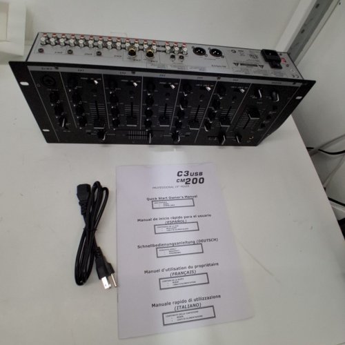 CM200 PROFESSIONAL AUDIO MIXER CONSOLE - 19" - BLACK image 8