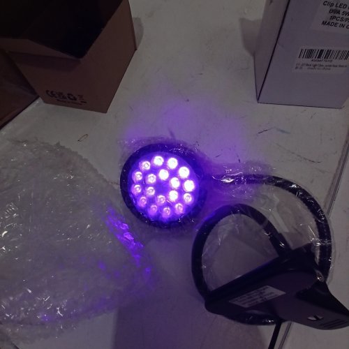 CLIP-ON UV LED BLACK LIGHT - 5W, 5 V DC - BLACK image 3
