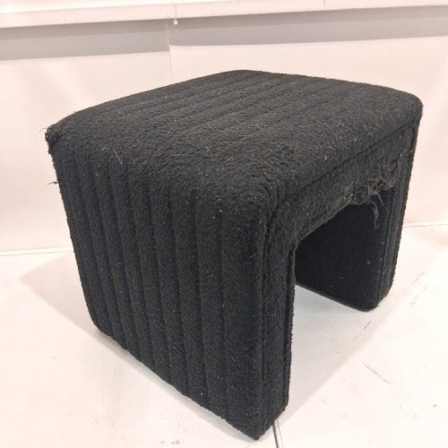 GET SET STYLE U SHAPED VANITY STOOL OTTOMAN - 20" X 16.93" X 17.72" - BLACK image 3