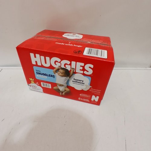 84PK HUGGIES LITTLE SNUGGLERS DISPOSABLE BABY DIAPERS - NEWBORN - DISNEY WINNIE THE POOH image 3