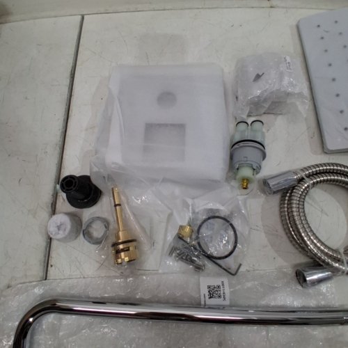 DELTA MONITOR 14 SERIES SHOWER WITH RAINCAN & HAND SHOWER - 10" SHOWER HEAD - CHROME SILVER - (MODEL: T342701) image 3