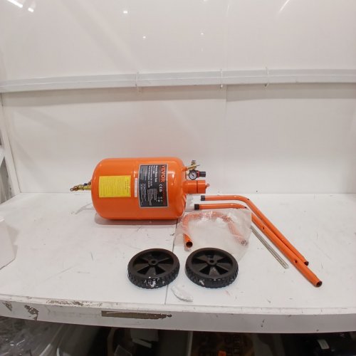 PORTABLE ABRASIVE BLASTING TANKABLE ABRASIVE BLASTING TANK, AIR SAND BLASTING KIT WITH 4 CERAMIC NOZZLES AND OIL-WATER SEPARATOR FOR PAINT, STAIN, RUST REMOVAL - 60-110 PSI - 5GAL - ORANGE - (MODEL: FF-Q901) image 2