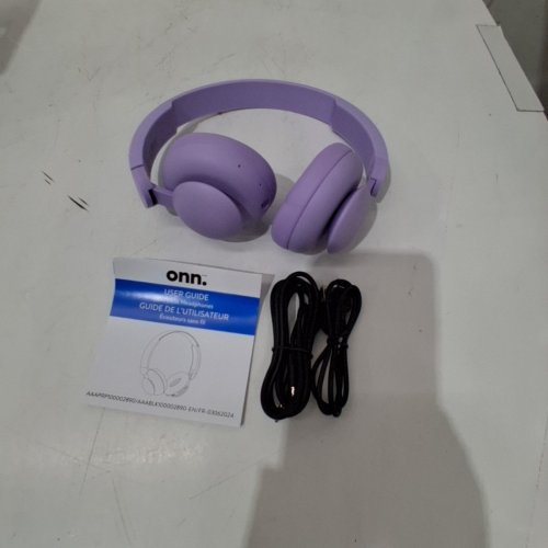 ONN. OVER-EAR WIRELESS BLUETOOTH HEADPHONES - LILAC (MODEL: AAAPRP100002890) image 3