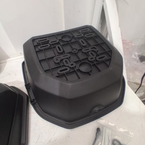 JOMRTS TOP CASE MOTORCYCLE/SCOOTER TAIL STORAGE BOX TRUNK - 35L - BLACK image 7